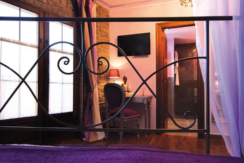 Hotel Rural La Tenada Carcedo de Burgos Exterior photo